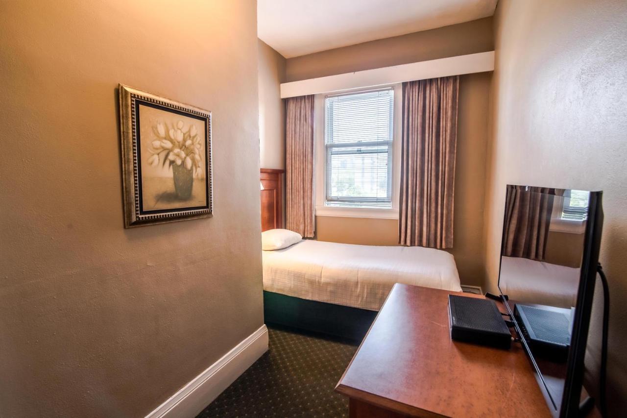 The Sylvia Hotel فانكوفر المظهر الخارجي الصورة